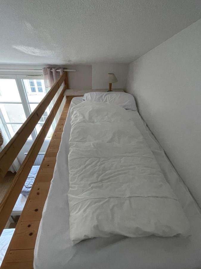 Very Bright Nest With Terrace In The Village 拉弗洛特 外观 照片